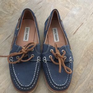 Steve Madden boat shoes